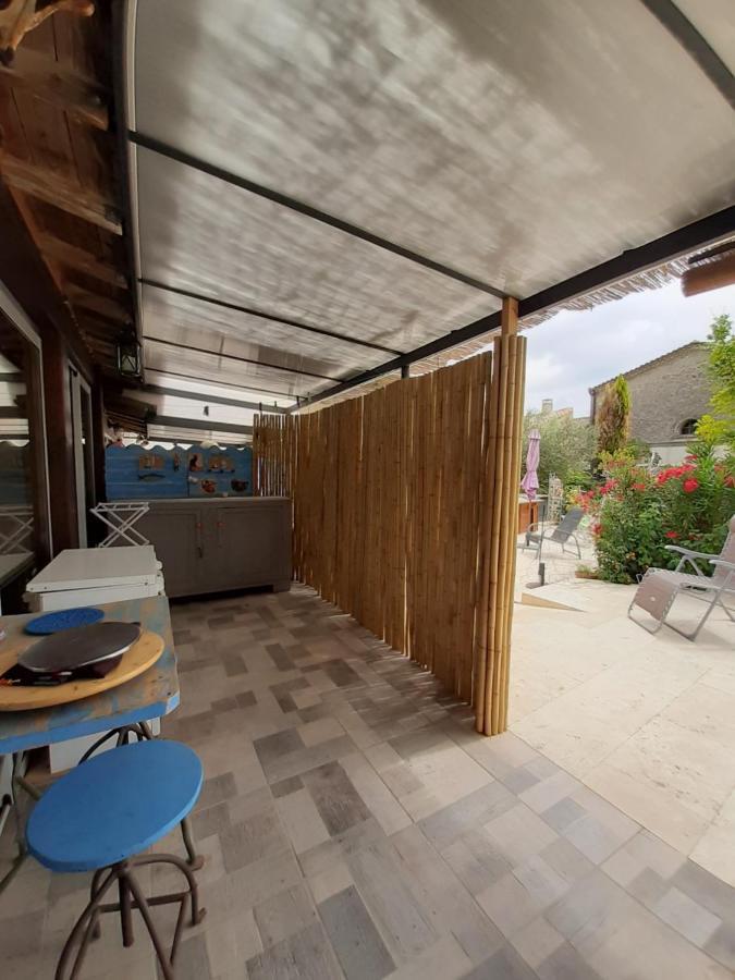 Gites Du Mas Gibert A Saussines Entre Nimes Et Montpellier Εξωτερικό φωτογραφία