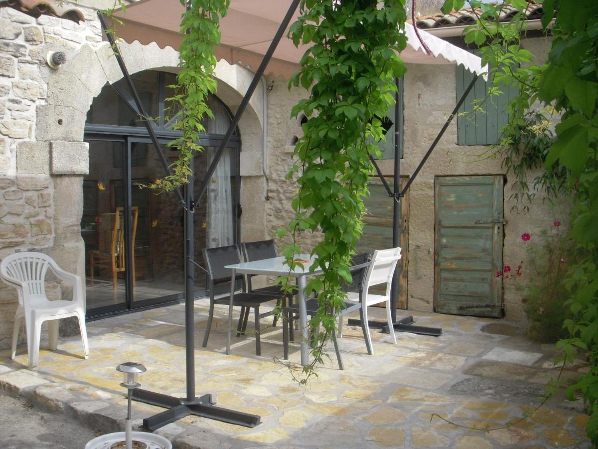 Gites Du Mas Gibert A Saussines Entre Nimes Et Montpellier Εξωτερικό φωτογραφία